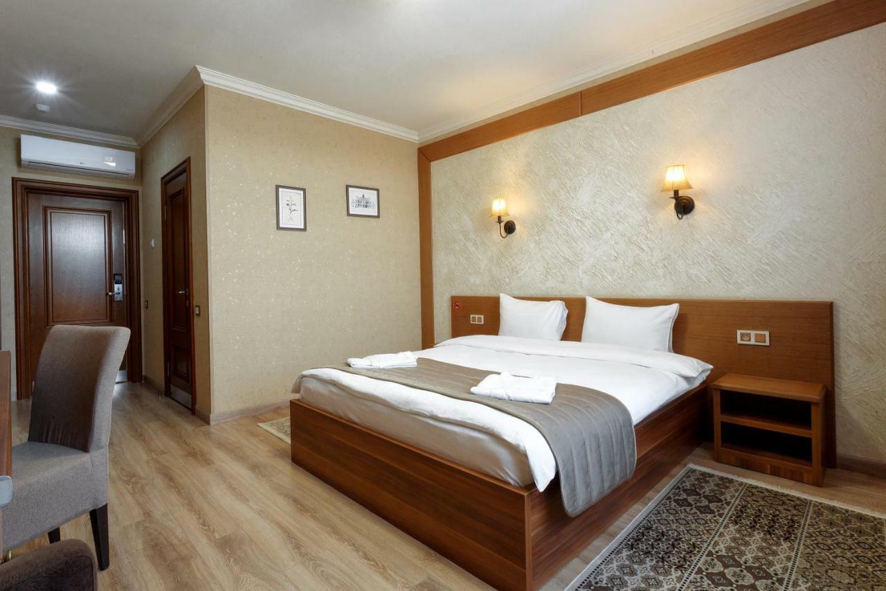 Sacvoyage Hotel Almaty Ngoại thất bức ảnh