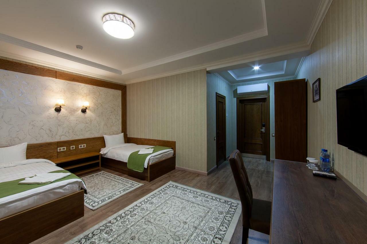 Sacvoyage Hotel Almaty Ngoại thất bức ảnh